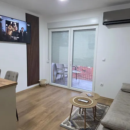 Vista Park Apartment *